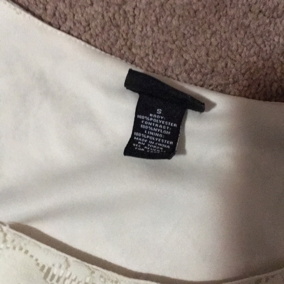 Cute dress - Picture 3 of 4